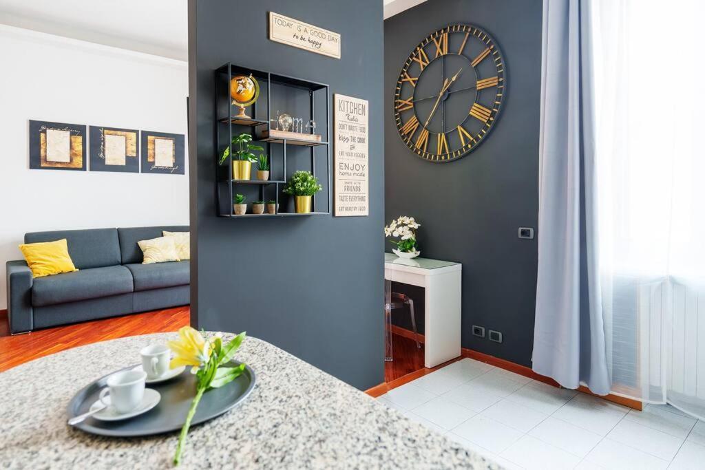 Milano City Apartments - Luxury Apartment In Porta Venezia Eksteriør billede